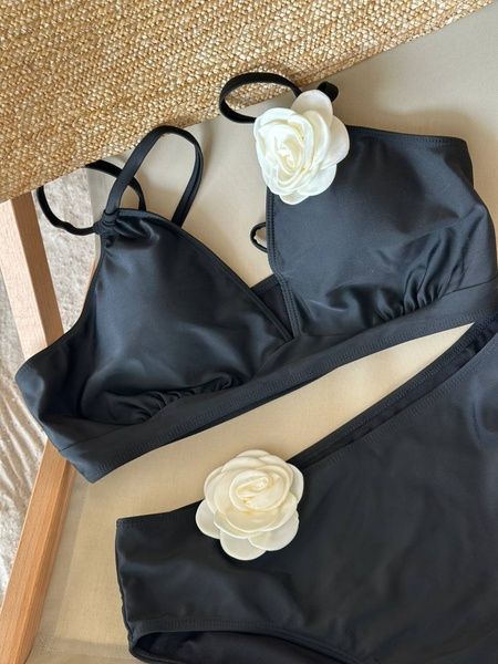 Купальник PLUS SIZE із квітами на топові та трусиках SW4109 фото