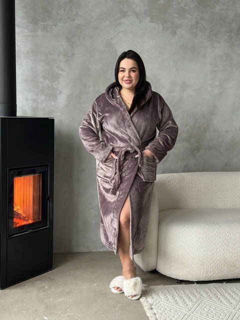Теплий жіночий халат PLUS SIZE шоколадного кольору DO3203/7-2XL фото