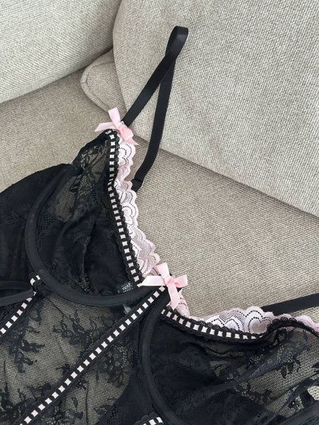 Чорний спокусливий мереживний пеньюар для дівчат PLUS SIZE DO3795-XL фото