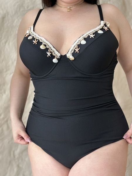 Чорний суцільний купальник PLUS SIZE з мушлями на бюсті SW4047-XL фото